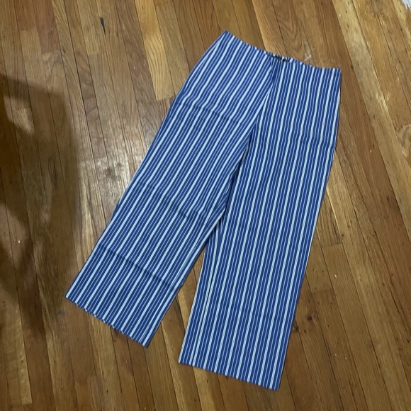 Zara Blue & White Striped Cropped Trousers (never worn) - Picture 5 of 10